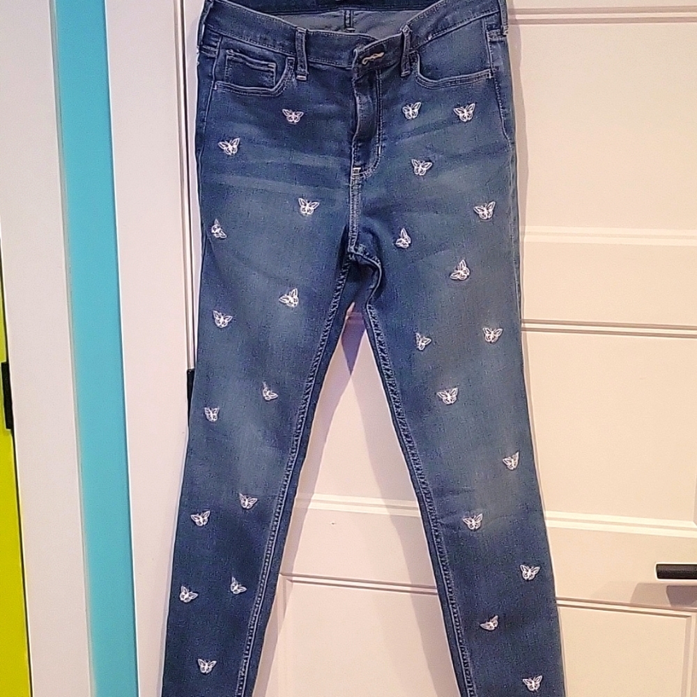 Hollister butterfly embroidered high-rise super skinny classic str butterflies